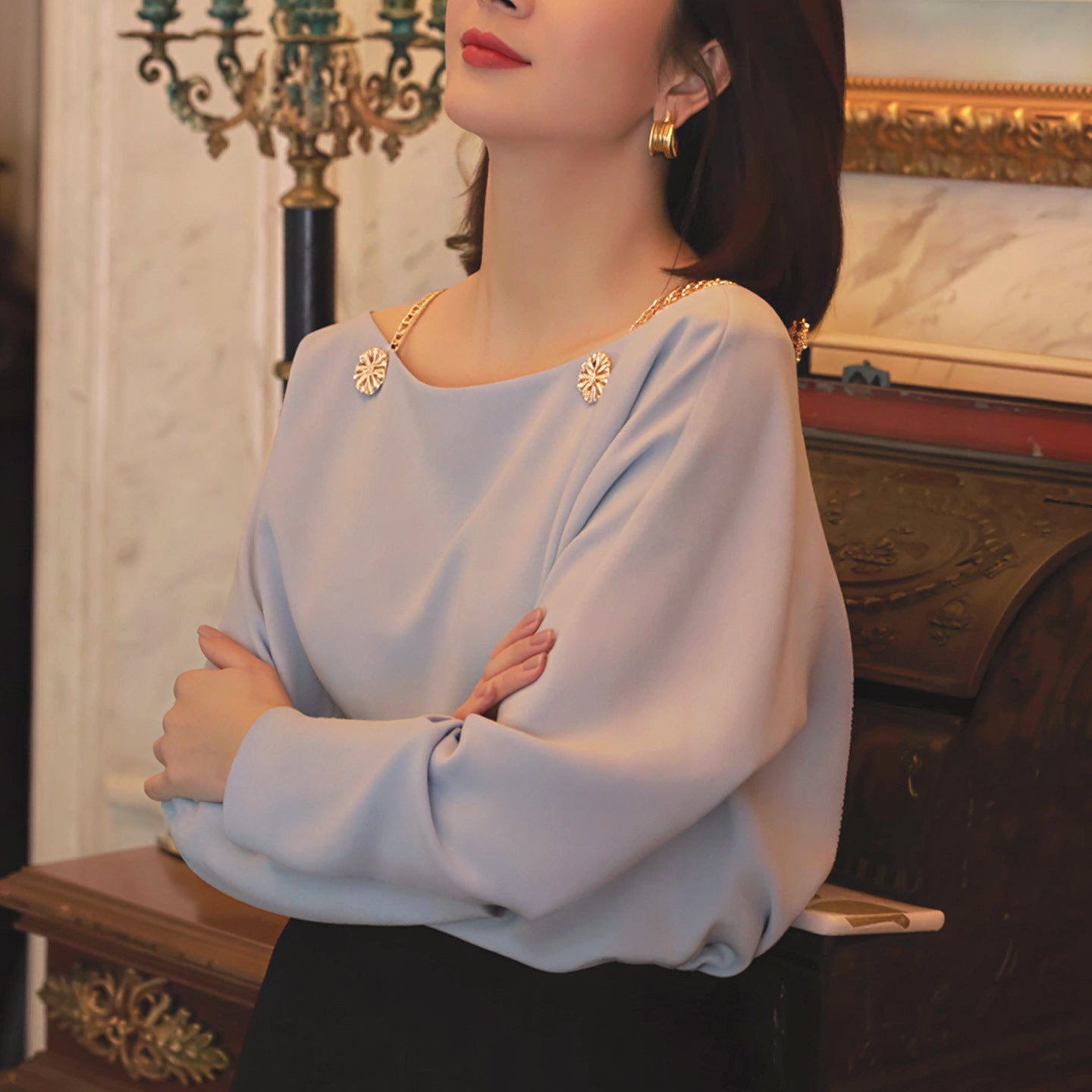 Elegant One-Shoulder Metal Chain Design Long Sleeve T-Shirt Women's Top