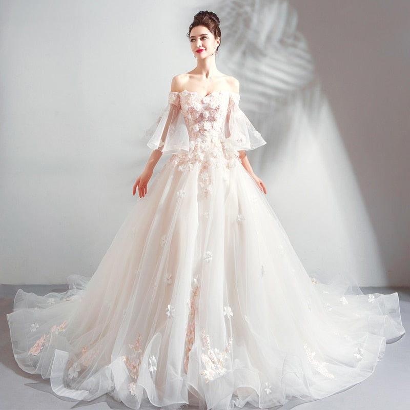 Luxury icewhite Dress The Bridal Sweetheart Lace A-line Beading Sweep Train Wedding Gown Wedding Dress