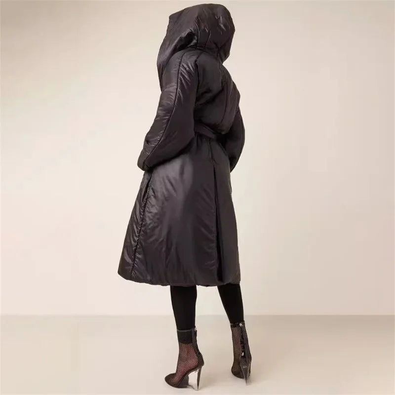 Women coat with large collar and elegant look