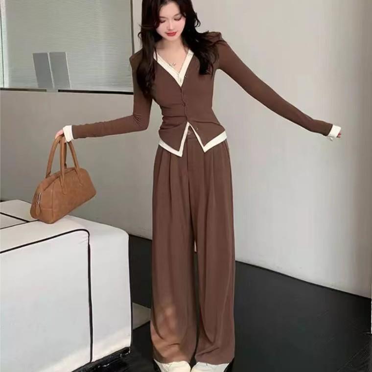 Two-Piece Set with Illusion Two-Piece Design Slimming Top + High-Waisted Slimming Wide-Leg Pants