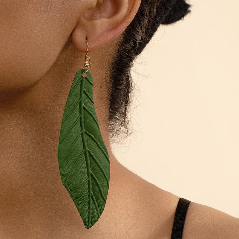 Fashionable leaf earrings female niche design feel earrings